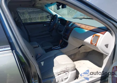 2006 Cadillac Dts Performance from USA, damaged, VIN 1G6KD57906U151195